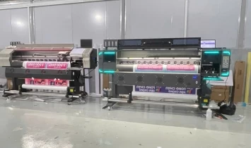 Hệ thống máy in UV giá rẻ 24h 4