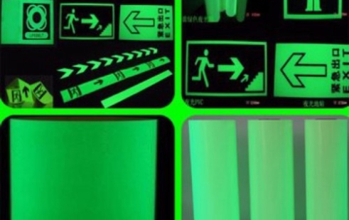 In UV 2 Mặt Decal Dạ Quang