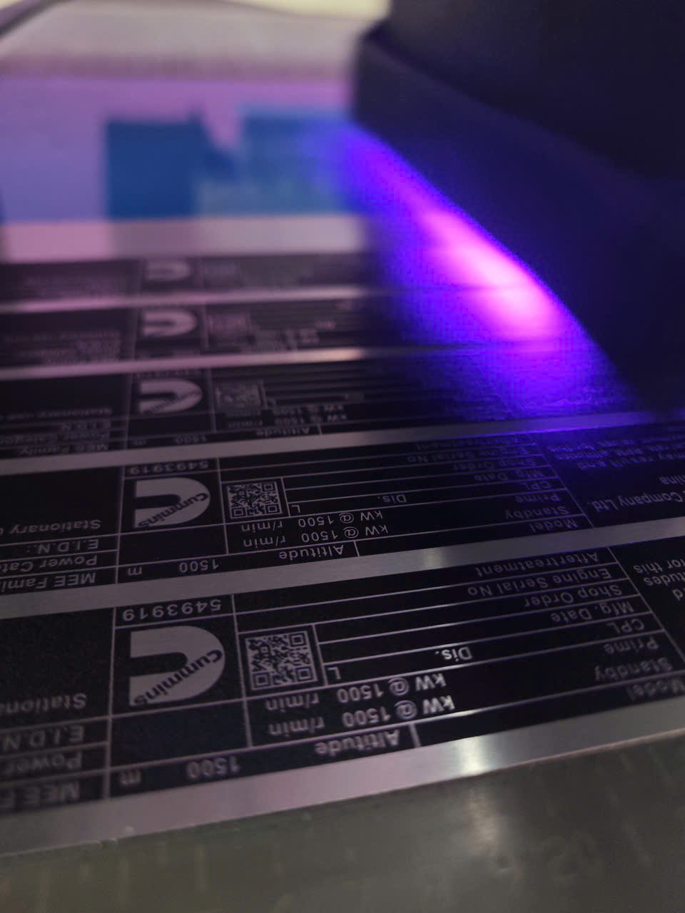 dịch vụ in UV lấy liền