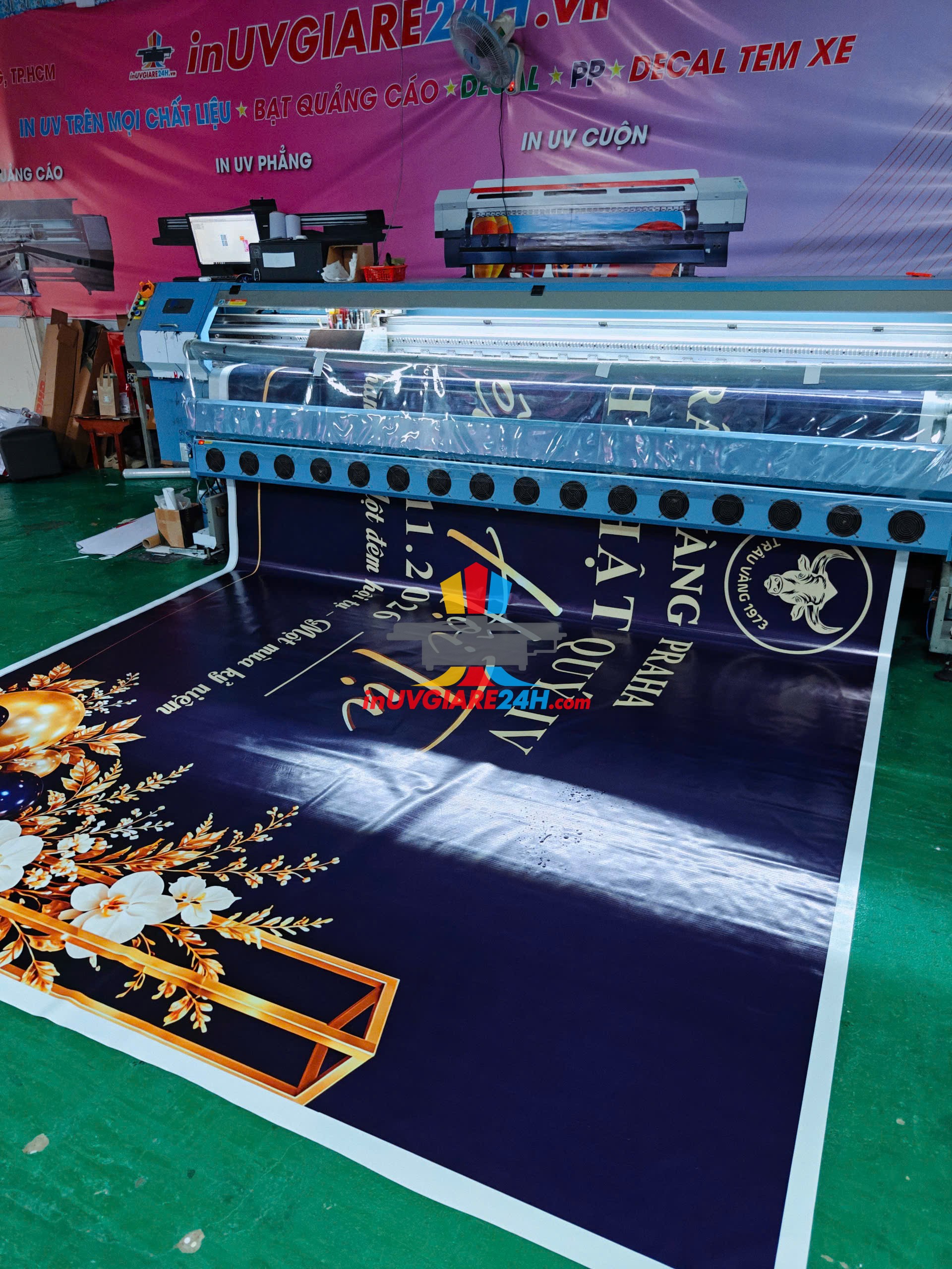 In UV ngoài trời