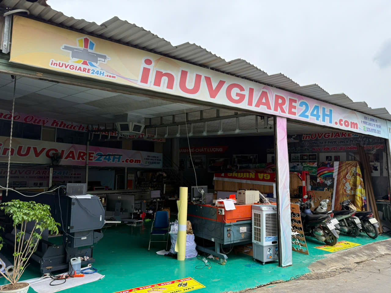 In UV Khổ lớn Đồng hành cùng In UV Phúc Sơn nâng tầm giá trị thương hiệu