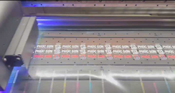 giá in UV DTF bao nhiêu