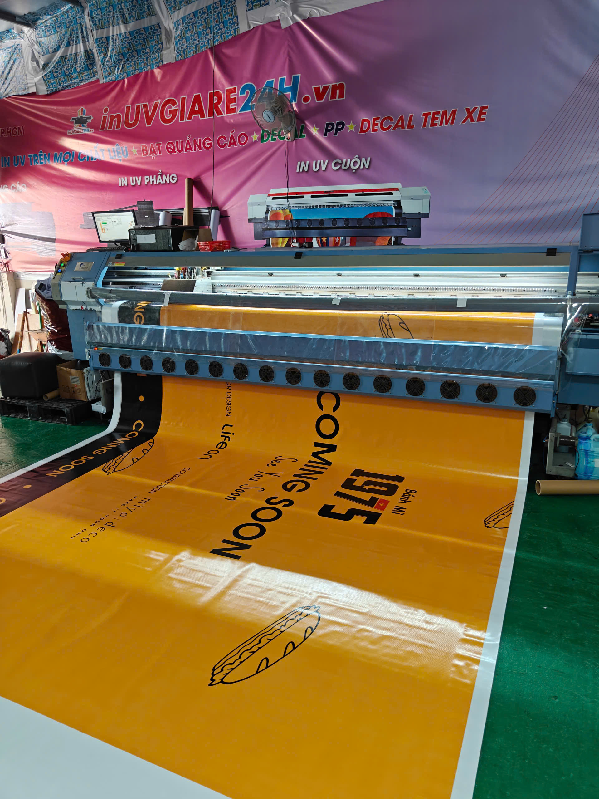 in banner quảng cáo