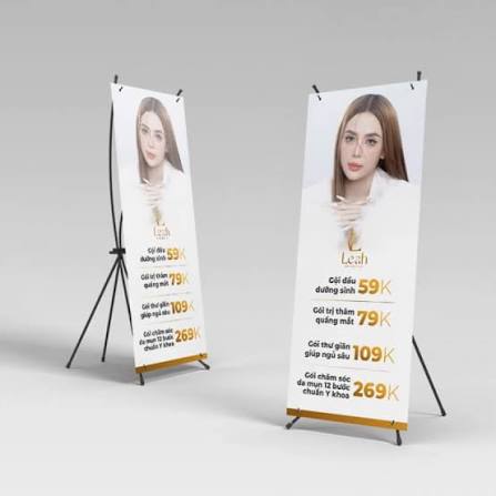 In standee cuộn chuyên nghiệp