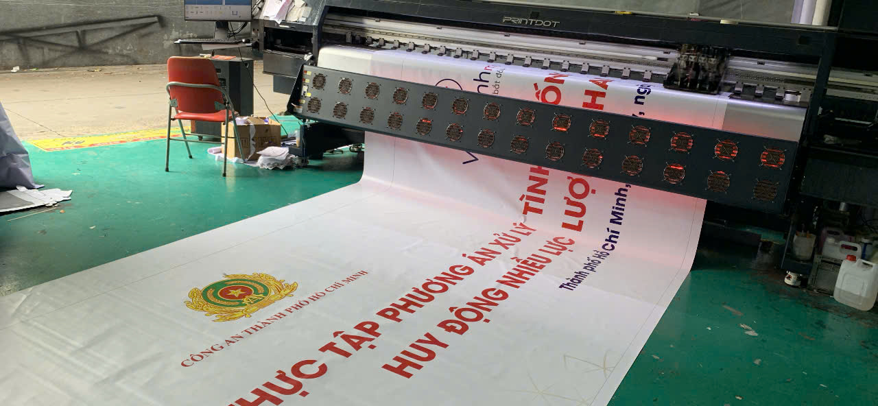 In Uv 2 mặt backdrop