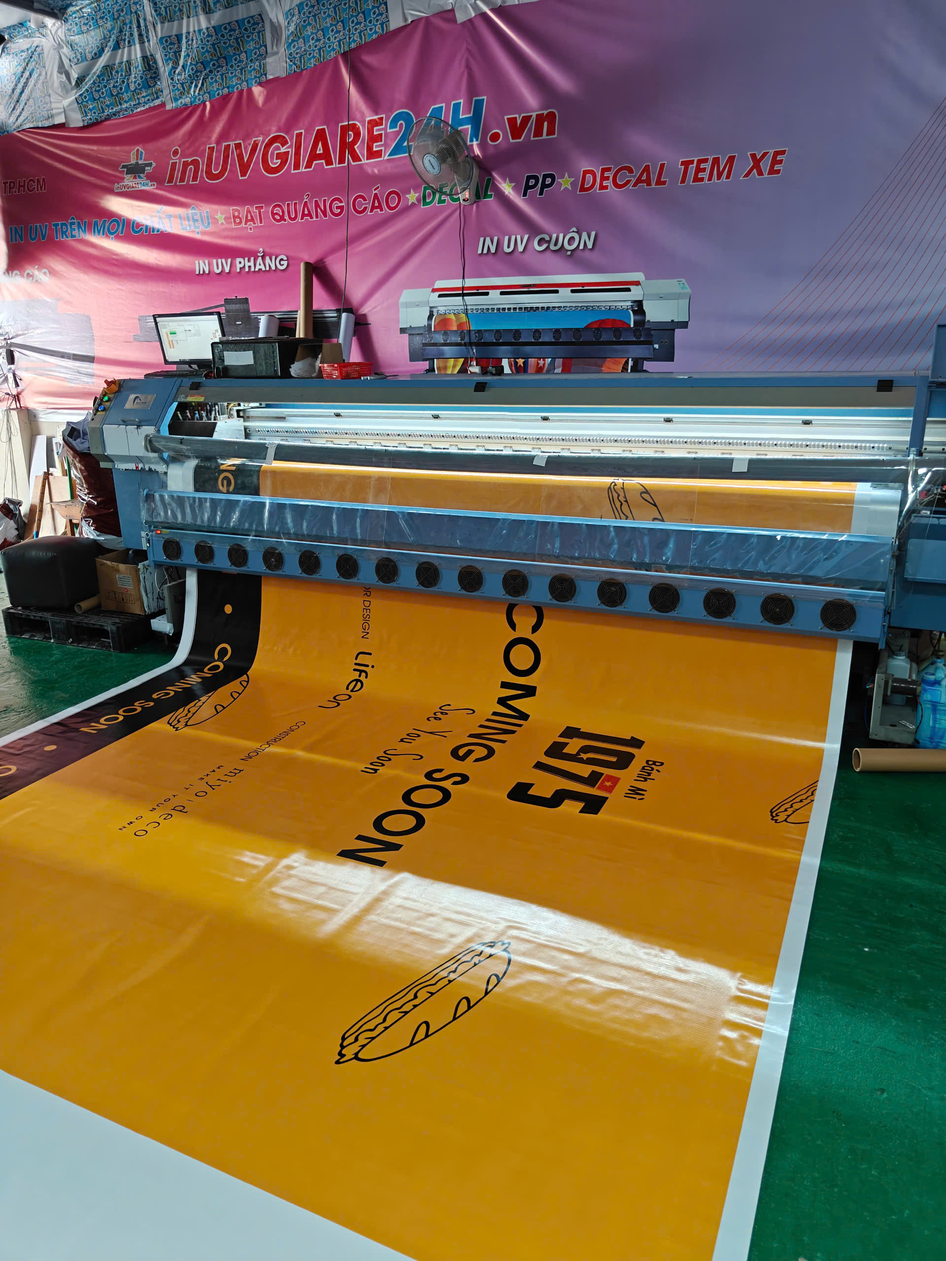 in UV bạt không gân
