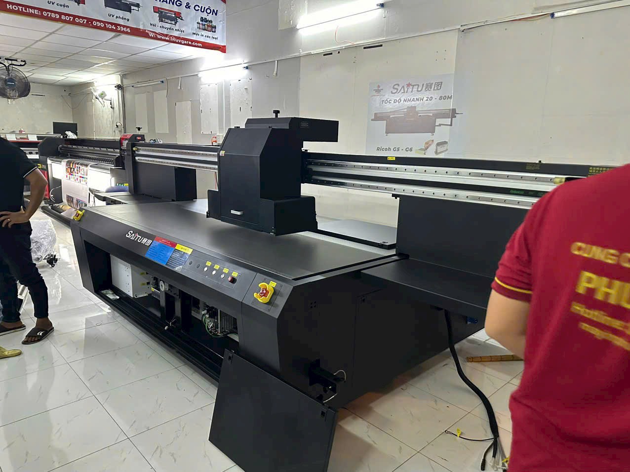 In UV phẳng trên Mica