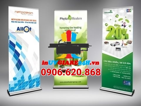 Top 5 lý do doanh nghiệp nên chọn in Standee cuộn